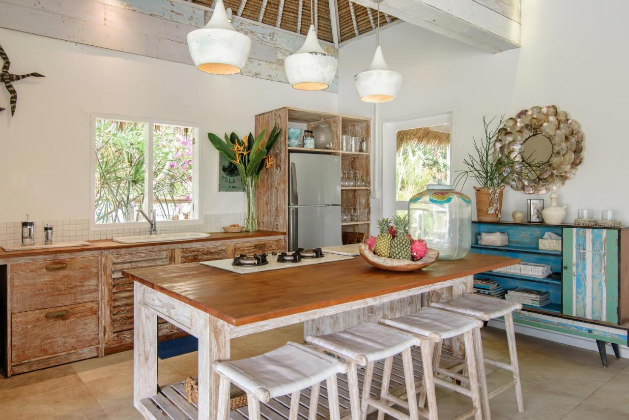 Driftwood Villas Lembongan エクステリア 写真